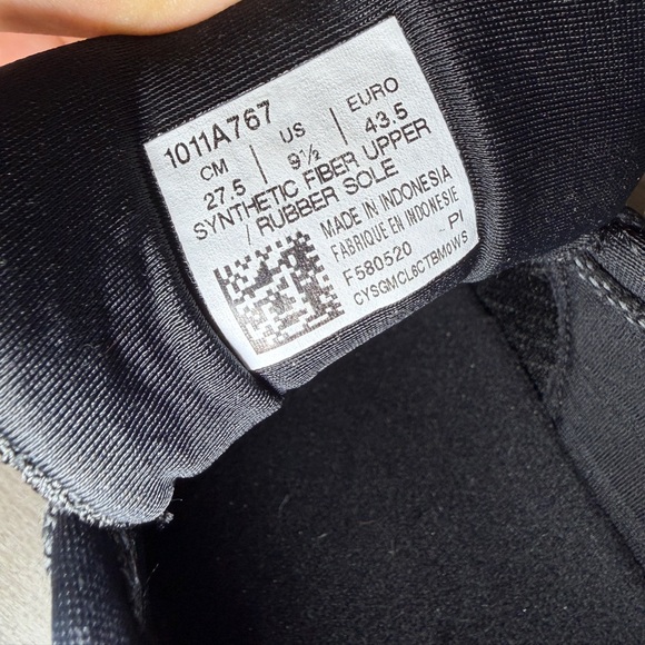 ASICS GEL Kayano 27 Men's Triple Black Performance Running Shoes 9.5 1011A767 - Picture 10 of 10